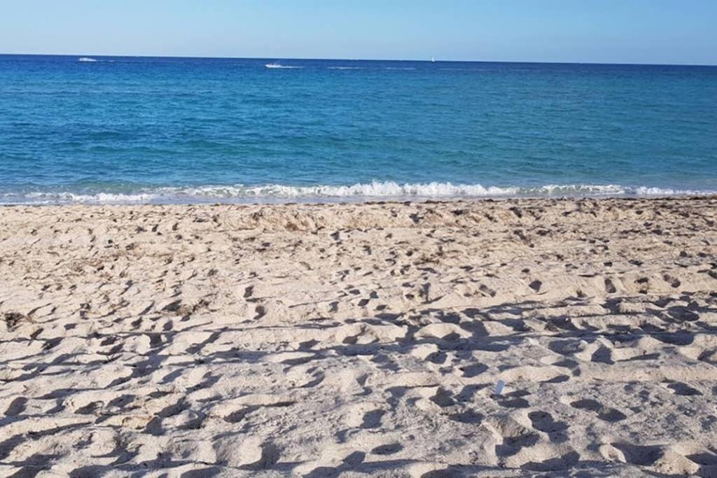 Beautiful Apartment Steps Away From The Beach Miami Beach Extérieur photo